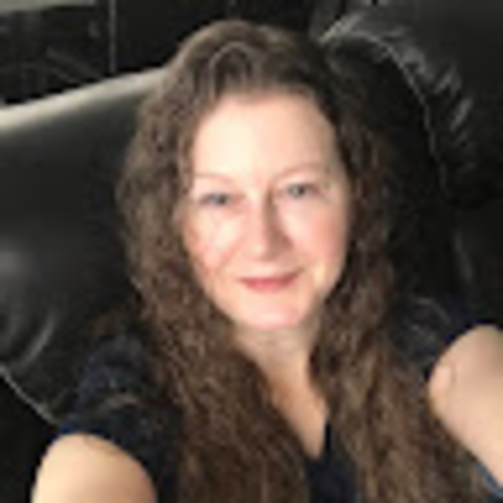 Meet your Posher, Eileen